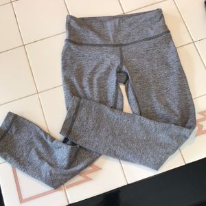 Lululemon crop yoga pants grey sz 2